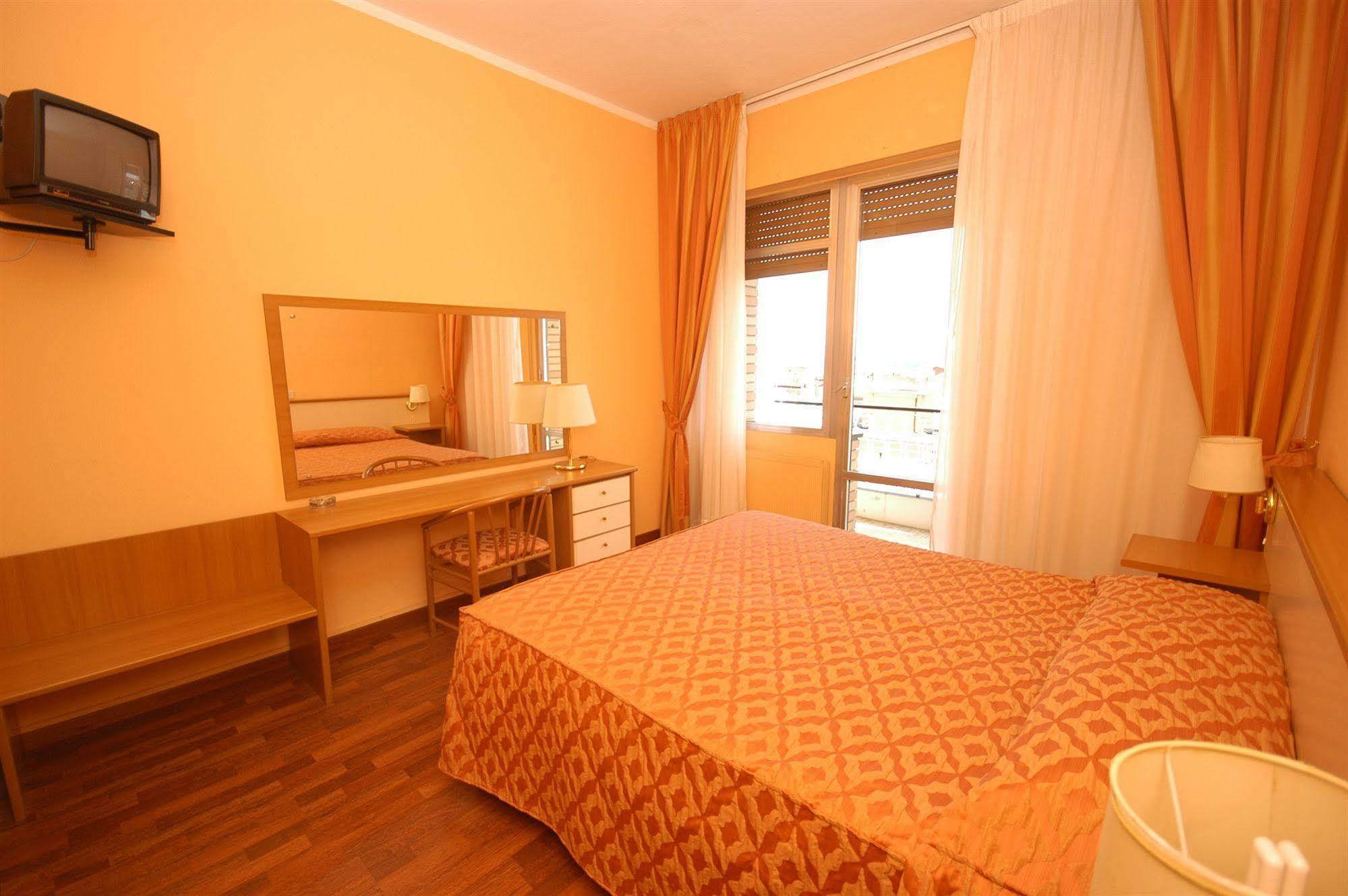 B&B Hotel Riviera Celle Ligure Esterno foto